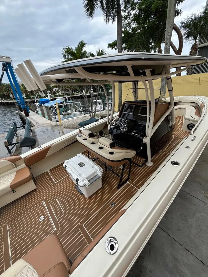 Slide: The Image of Statement 35 Center Console 2013 - 7