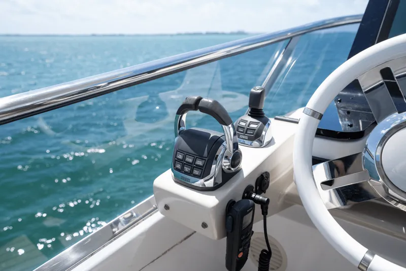 Slide: The Image of Azimut AZ 60-FLY 2019 - 22