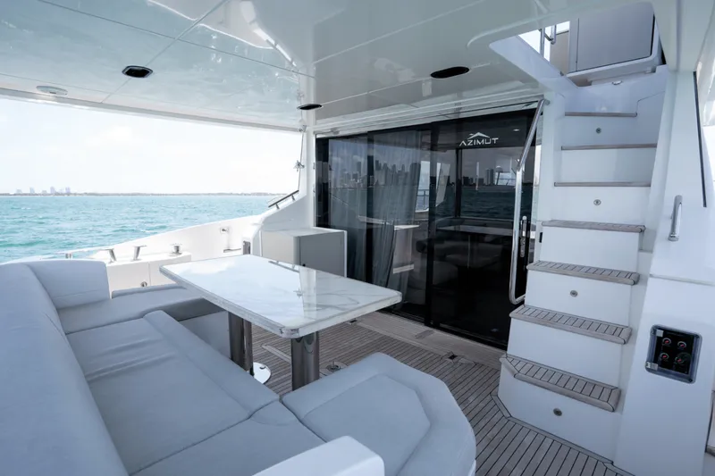 Slide: The Image of Azimut AZ 60-FLY 2019 - 30