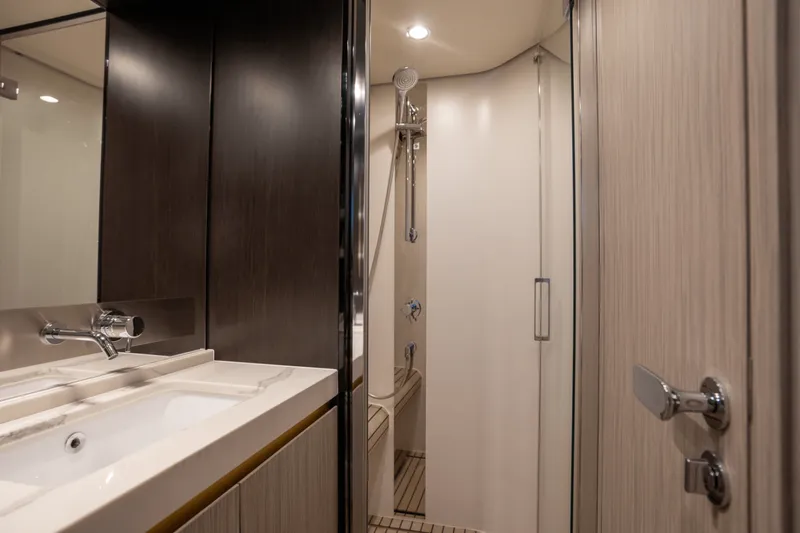 Slide: The Image of Azimut AZ 60-FLY 2019 - 64