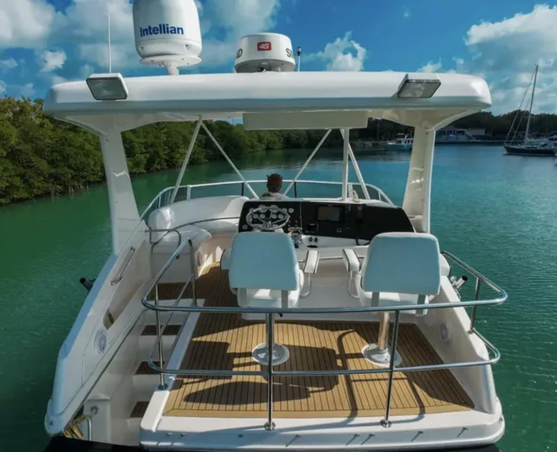 Slide: The Image of Silverton 42 Convertible 2003 - 3