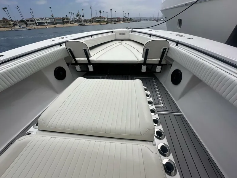 Slide: The Image of Sea Hunter 39 Center Console 2019 - 17