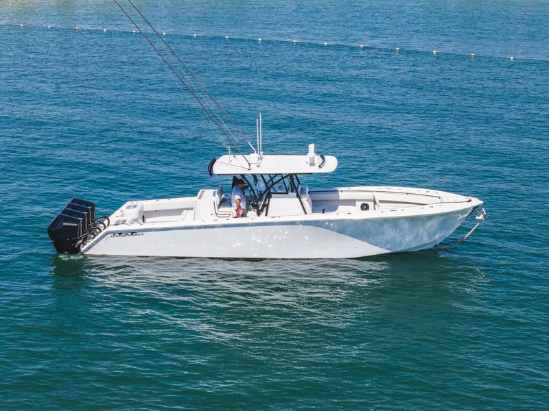 Slide: The Image of Sea Hunter 39 Center Console 2019 - 26