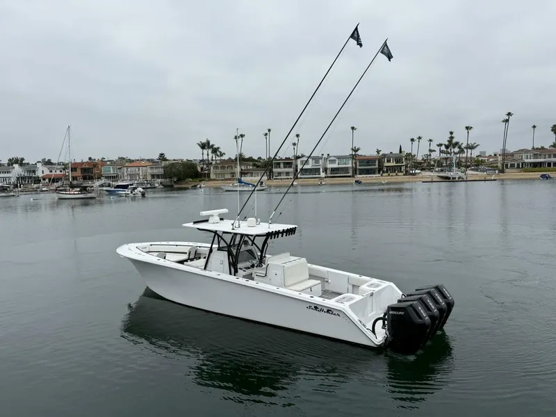 Slide: The Image of Sea Hunter 39 Center Console 2019 - 31