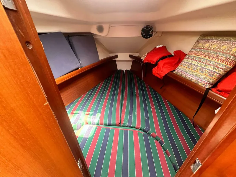 Slide: The Image of Beneteau Oceanis Clipper 323 2007 - 11