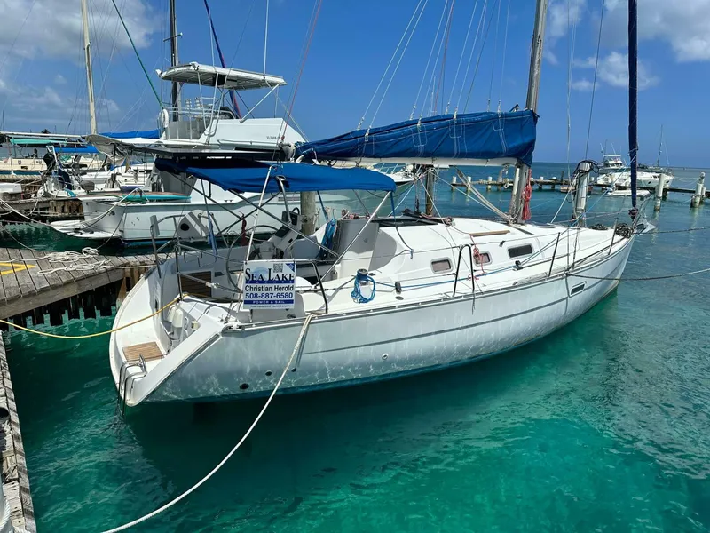 Slide: The Image of Beneteau Oceanis Clipper 323 2007 - 2