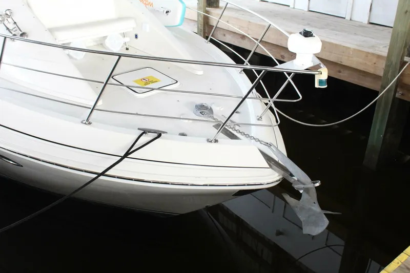 Slide: The Image of Carver Yachts 360 Mariner 2004 - 29
