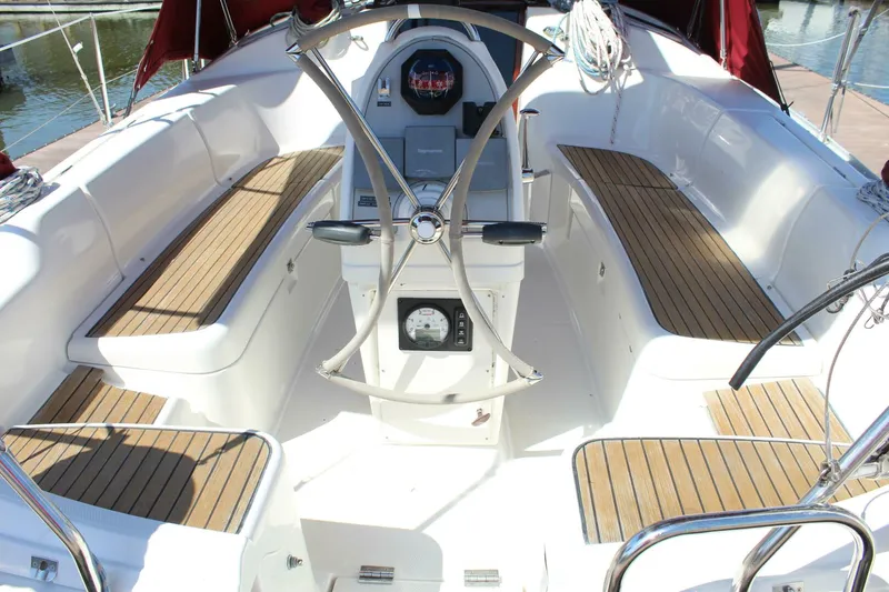 Slide: The Image of Dufour Gib'Sea 37 2003 - 6