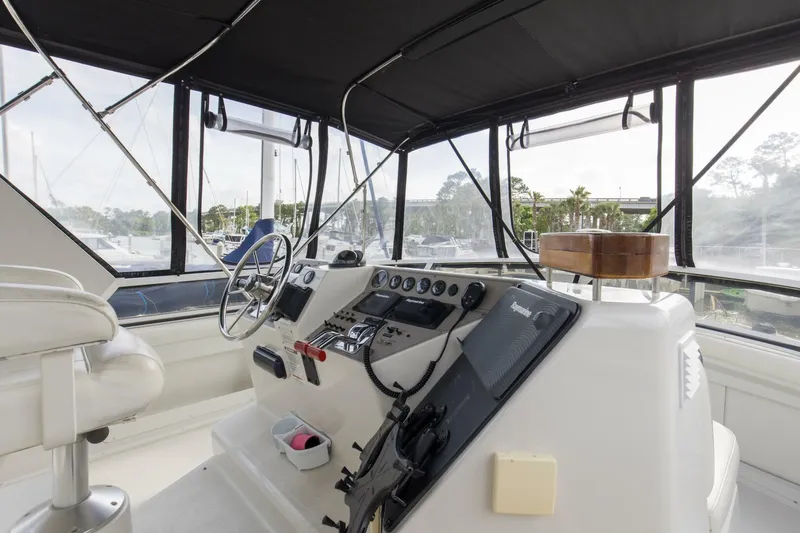 Slide: The Image of Carver Yachts 445 Aft Cabin 1997 - 14
