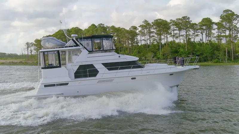 Slide: The Image of Carver Yachts 445 Aft Cabin 1997 - 26