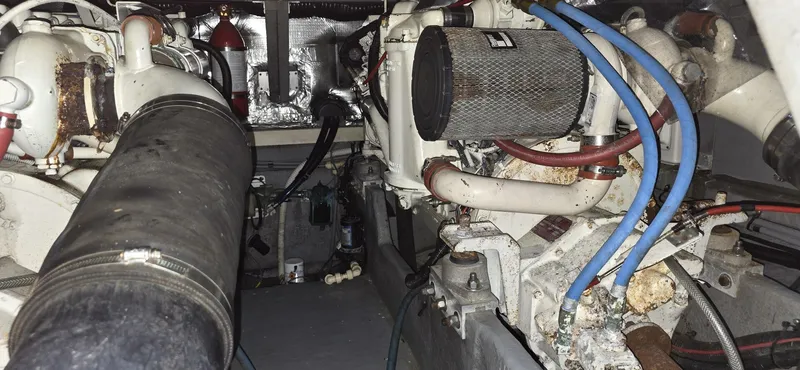 Slide: The Image of Sea Ray 400 Express 1992 - 9