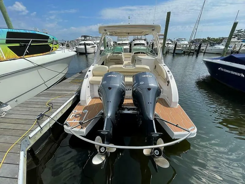 Slide: The Image of Regal 33 OBX 2018 - 3