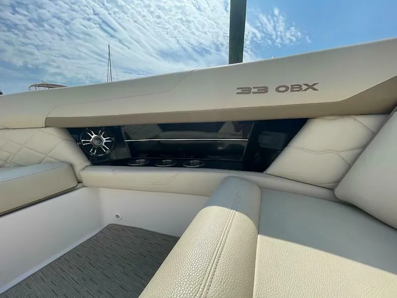 Slide: The Image of Regal 33 OBX 2018 - 5
