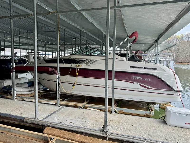 Slide: The Image of Chaparral Signature 27 Cabin Cruiser 1994 - 3