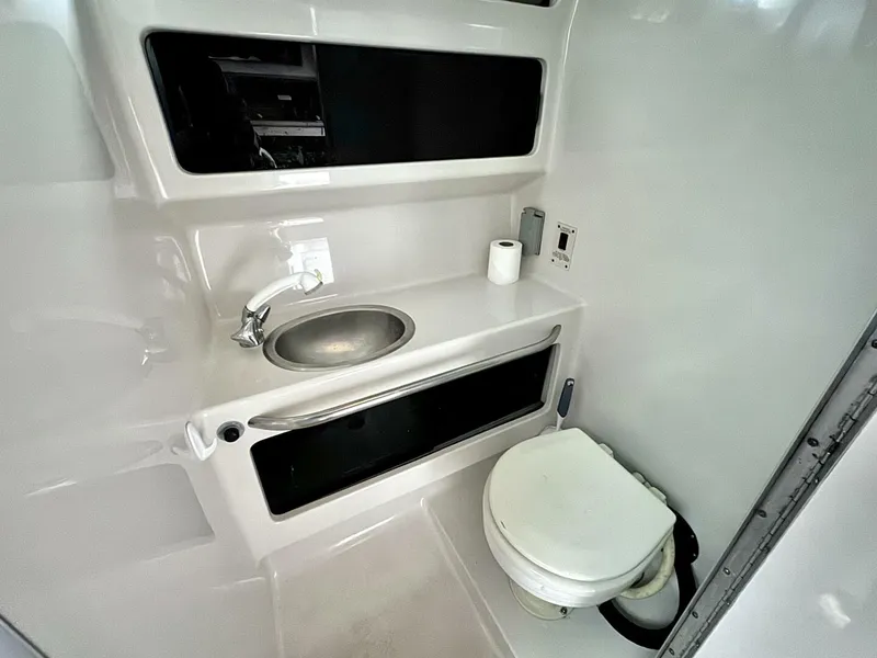 Slide: The Image of Chaparral Signature 27 Cabin Cruiser 1994 - 68