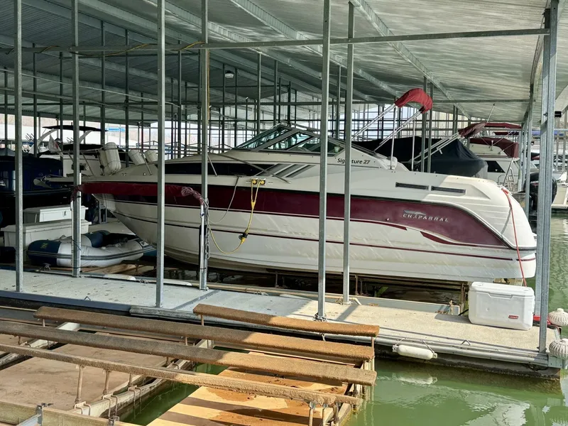 Slide: The Image of Chaparral Signature 27 Cabin Cruiser 1994 - 8