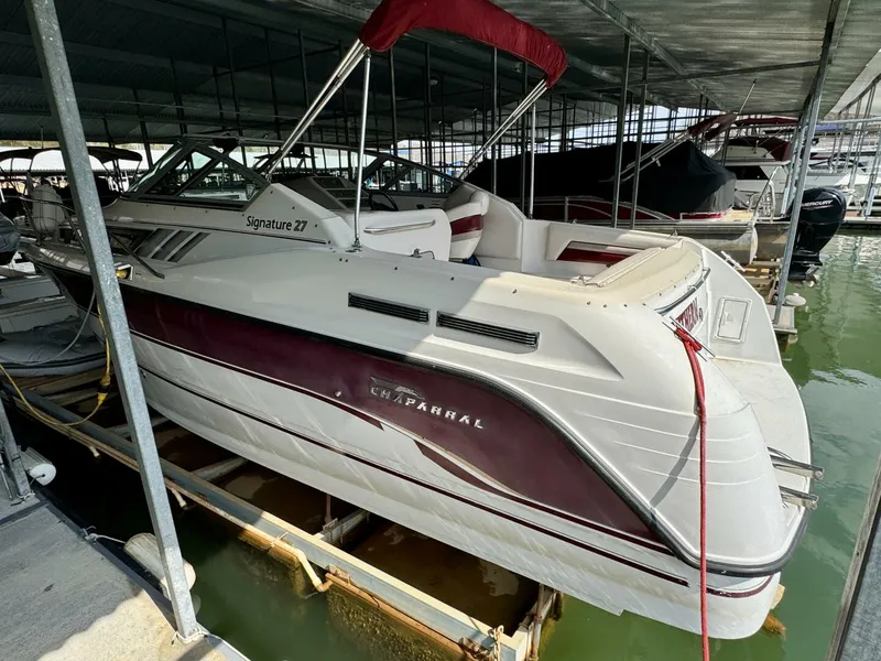 Slide: The Image of Chaparral Signature 27 Cabin Cruiser 1994 - 9