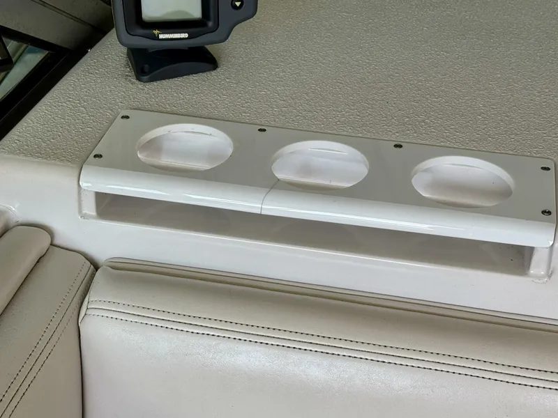 Slide: The Image of Chaparral Signature 27 Cabin Cruiser 1994 - 90