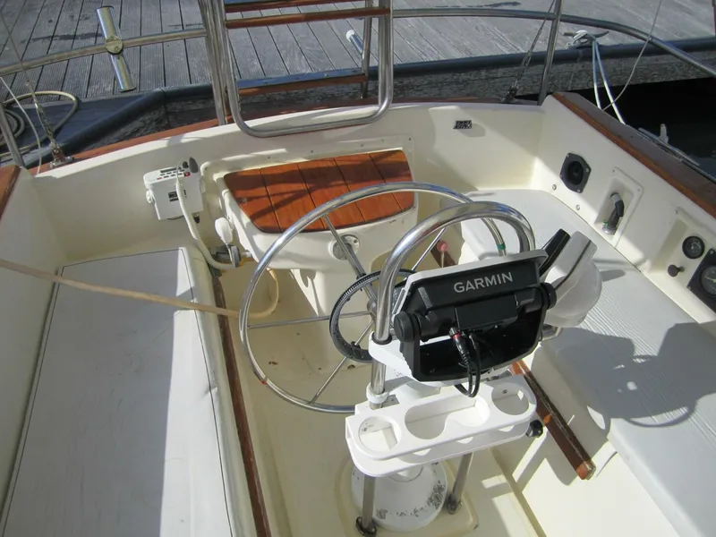 Slide: The Image of Island Packet 1987 - 11