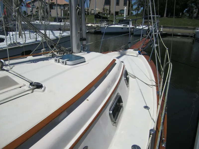 Slide: The Image of Island Packet 1987 - 15