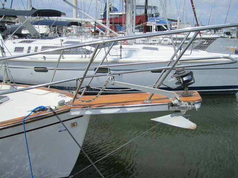 Slide: The Image of Island Packet 1987 - 17