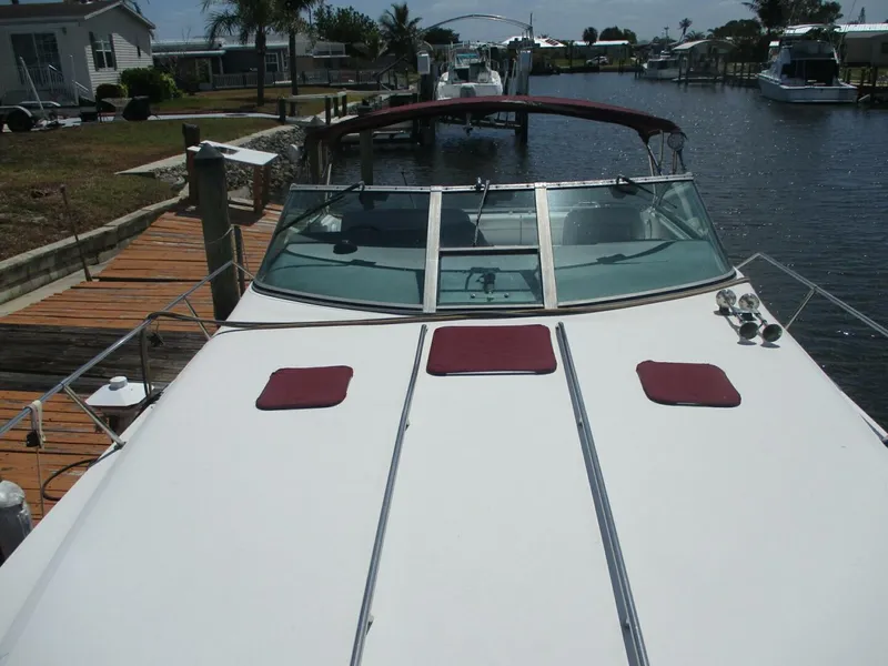 Slide: The Image of Sea Ray 1991 - 26