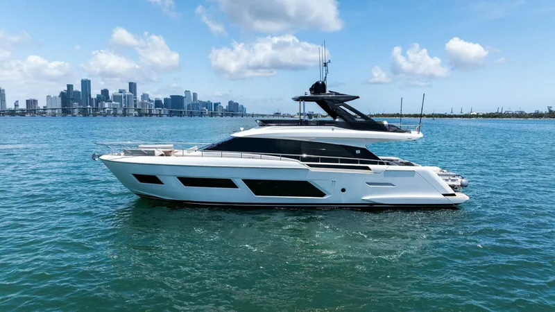 Slide: The Image of Ferretti 670 2023 - 22