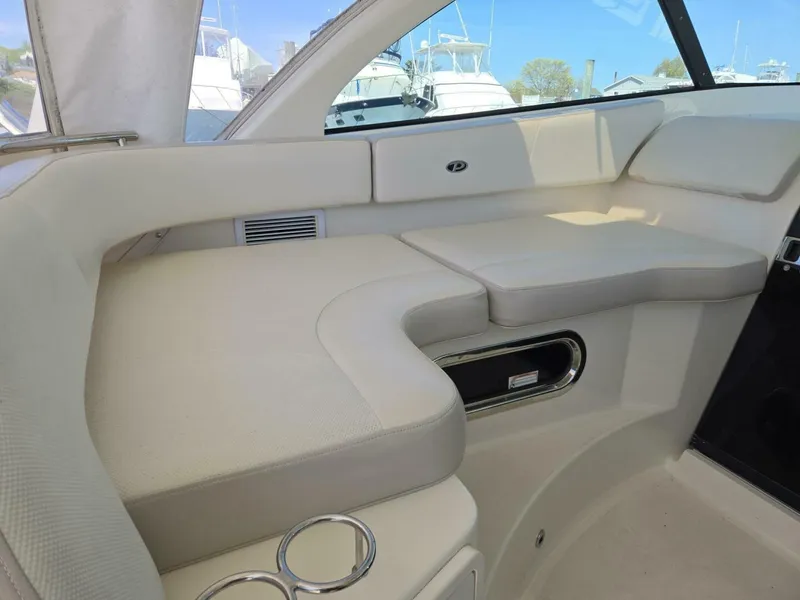 Slide: The Image of Pursuit 345 Offshore 2013 - 14