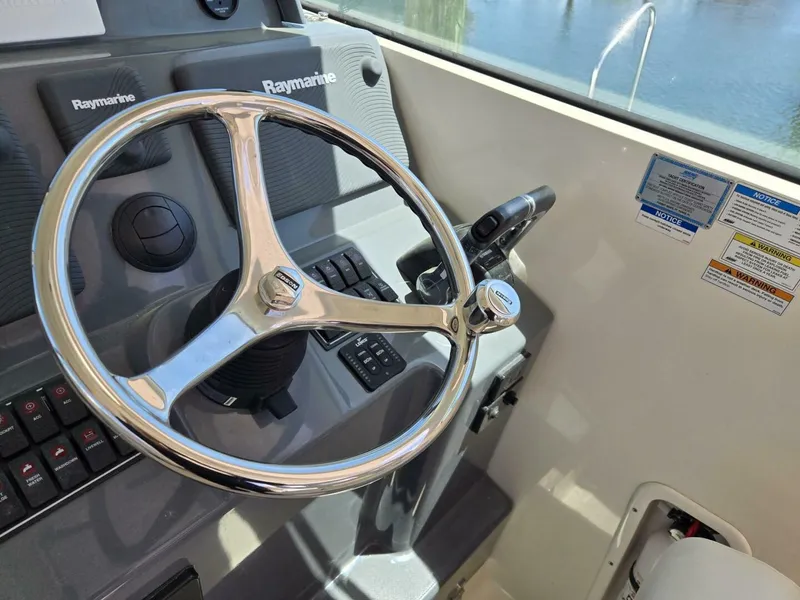 Slide: The Image of Pursuit 345 Offshore 2013 - 26