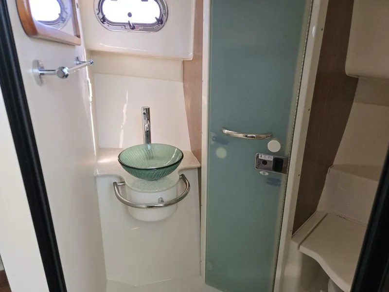 Slide: The Image of Pursuit 345 Offshore 2013 - 28