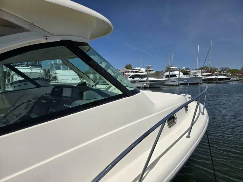 Slide: The Image of Pursuit 345 Offshore 2013 - 7