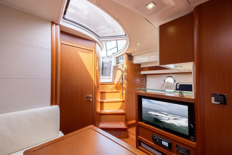 Slide: The Image of Beneteau Gran Turismo 44 2014 - 17