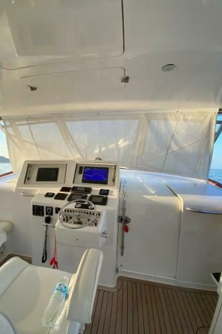 Slide: The Image of Cabo 45 Express Los Suenos Edition 2004 - 3