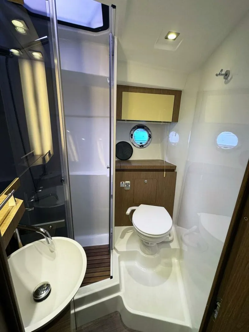 Slide: The Image of Beneteau Gran Turismo 44 2015 - 8