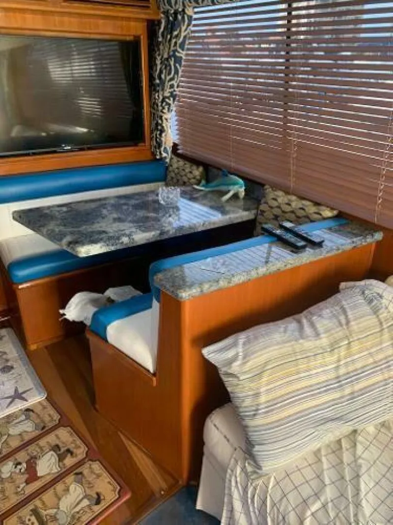 Slide: The Image of Ocean 55 Super Sport 1985 - 27