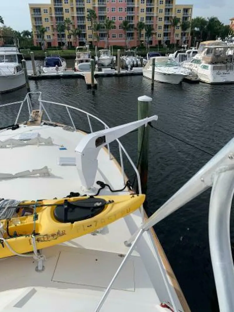 Slide: The Image of Ocean 55 Super Sport 1985 - 6