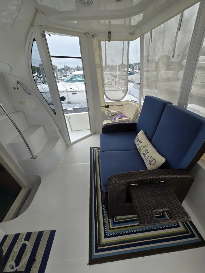Slide: The Image of Carver Yachts 444 Cockpit Motor Yacht 2002 - 13