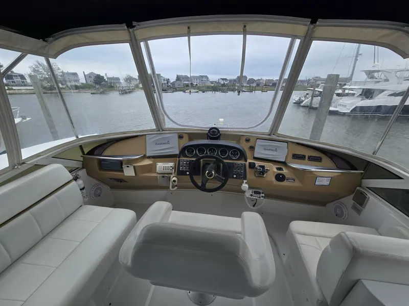 Slide: The Image of Carver Yachts 444 Cockpit Motor Yacht 2002 - 17
