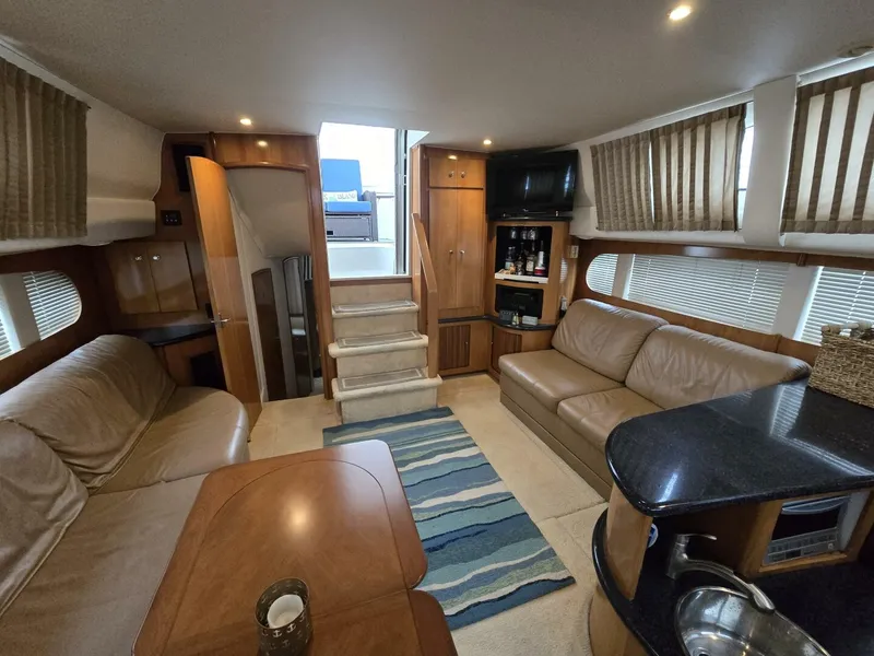 Slide: The Image of Carver Yachts 444 Cockpit Motor Yacht 2002 - 23