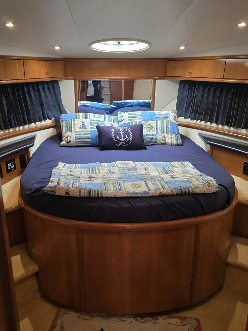 Slide: The Image of Carver Yachts 444 Cockpit Motor Yacht 2002 - 49