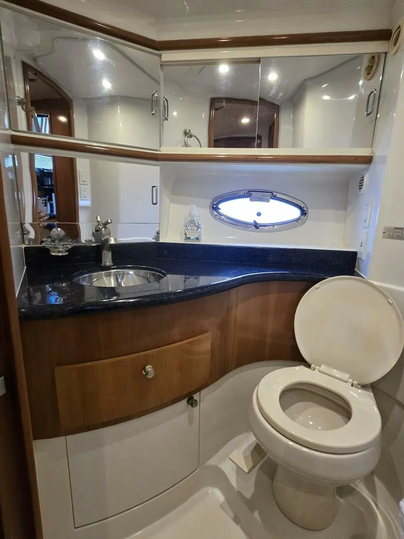Slide: The Image of Carver Yachts 444 Cockpit Motor Yacht 2002 - 55