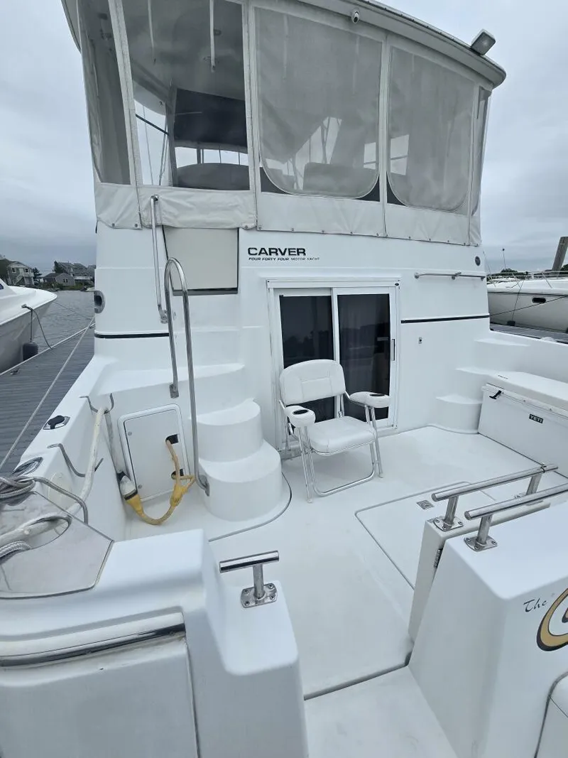Slide: The Image of Carver Yachts 444 Cockpit Motor Yacht 2002 - 8