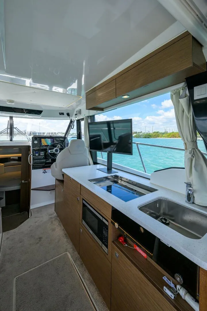 Slide: The Image of Jeanneau NC Weekender 1095 Fly 2022 - 20