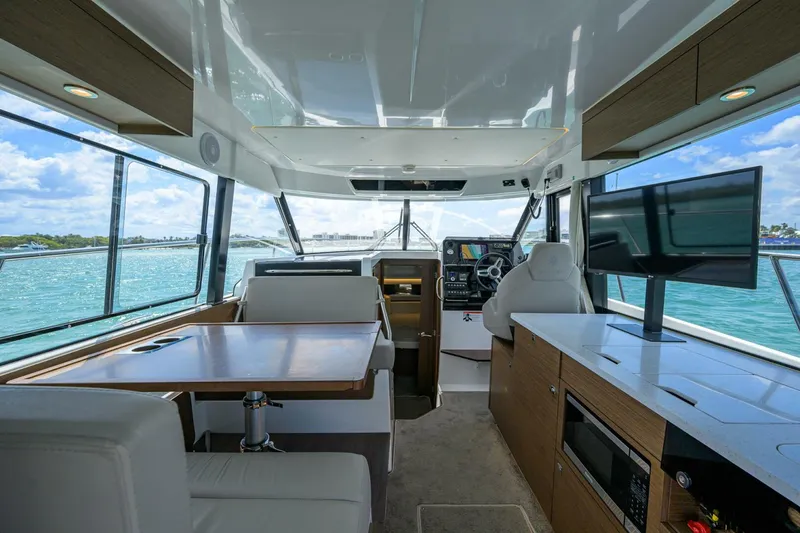 Slide: The Image of Jeanneau NC Weekender 1095 Fly 2022 - 21