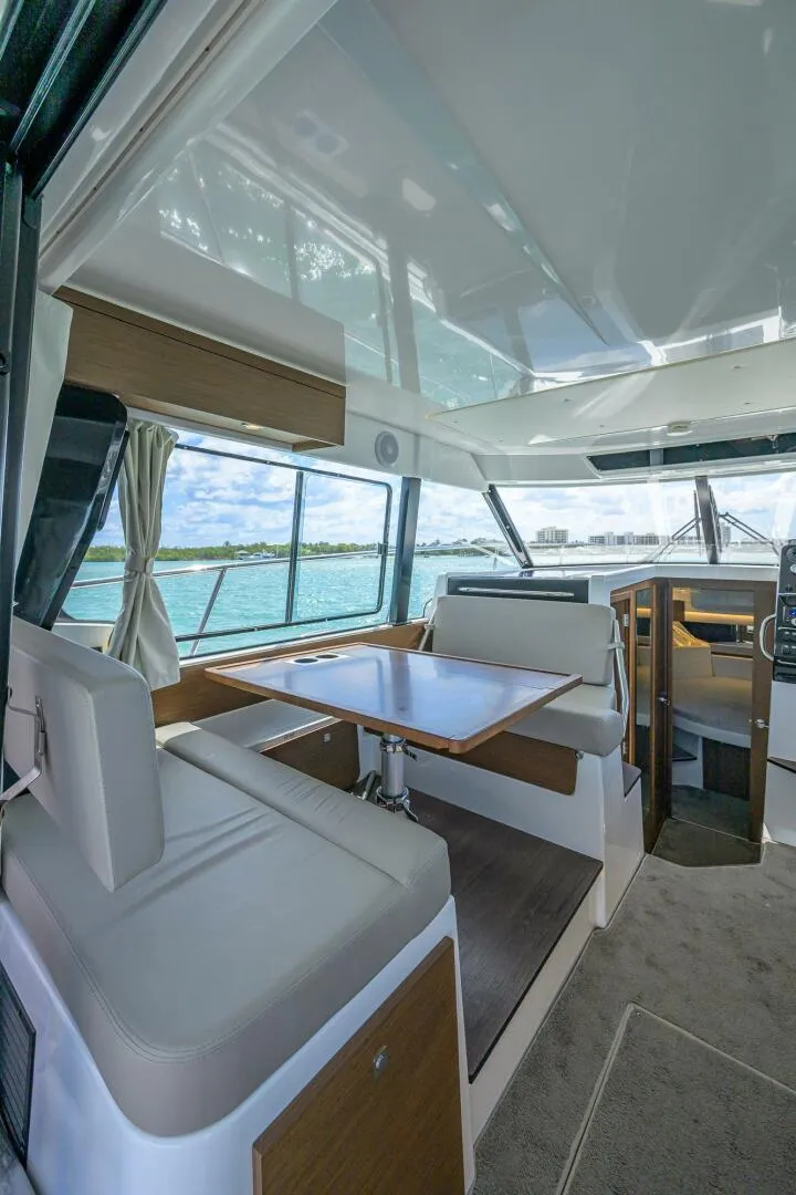 Slide: The Image of Jeanneau NC Weekender 1095 Fly 2022 - 22