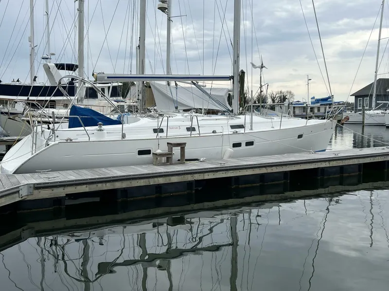 Slide: The Image of Beneteau 411 2001 - 2