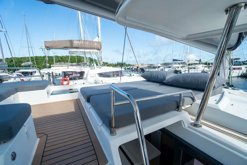 Slide: The Image of Fountaine Pajot 2020 - 15