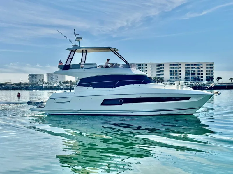 The Image of Prestige 460 Flybridge 2024 - 0