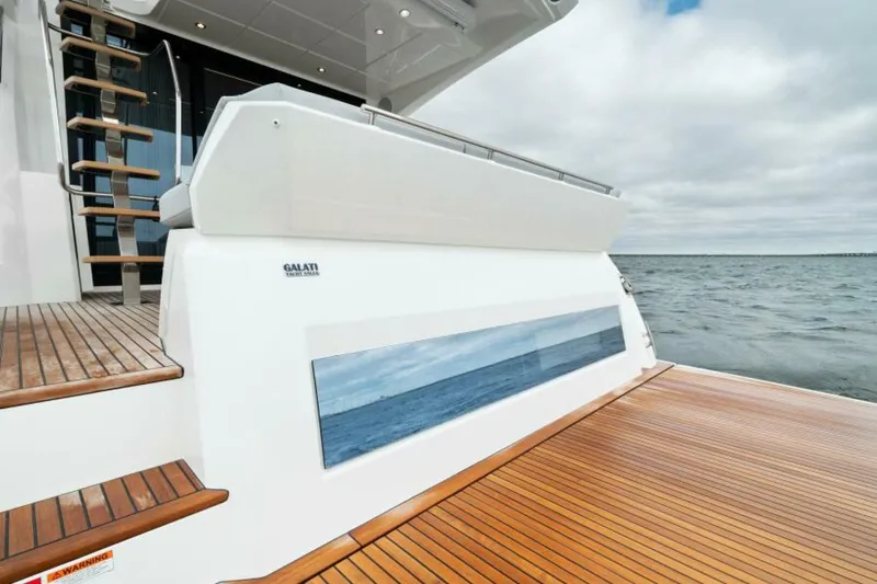 Slide: The Image of Prestige 460 Flybridge 2024 - 36