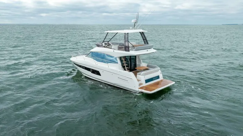 Slide: The Image of Prestige 460 Flybridge 2024 - 70